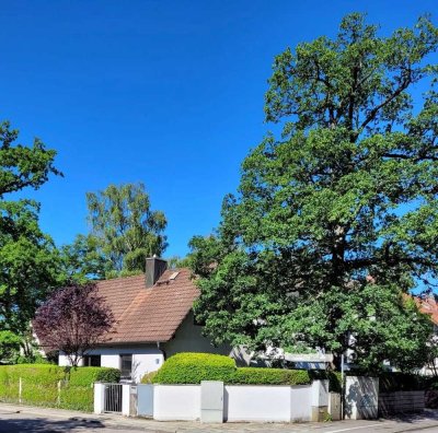 Freistehendes EFH mit  Balkon, Terrasse, Garten, Garage, Stellplatz in SOLLN zu vermieten