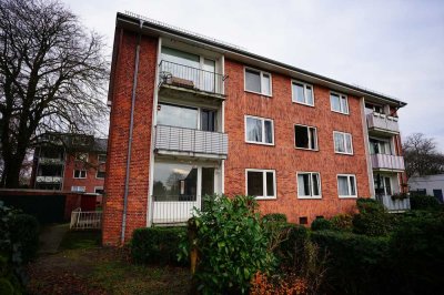 Sehr schöne, renovierte 3-Zimmer-Wohnung mit kleinem Balkon in Rendsburg!