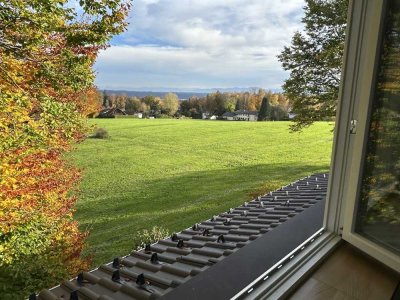 Traumapartment mit Bergblick und EBK in Pöcking