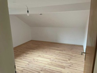 Schöne 4-Raum-Dachgeschosswohnung mit EBK in Immenstadt Bühl am Alpsee