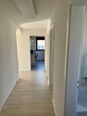 Ansprechende 5,5-Zimmer-Wohnung mit Einbauküche in Talheim