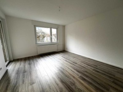 !Erstbezug nach Renovierung! schöne 2-Zimmer-Wohnung mit Balkon