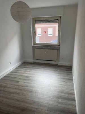 Gepflegte 2-Zimmer-Wohnung mit EBK in MA-Waldhof