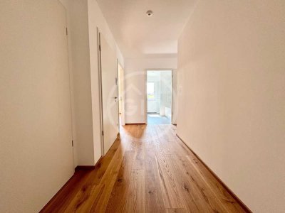 Bezugsfertiger Neubau - Helle und moderne Wohnung mit Südwest-Balkon