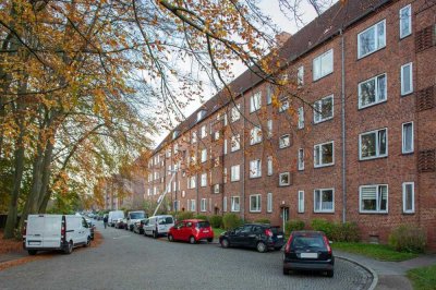 Renovierte 2-Zimmer-Wohnung in Kiel mit Loggia