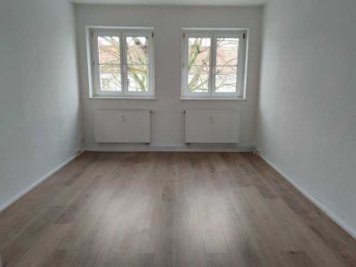 Frisch sanierte 2 Raum Wohnung