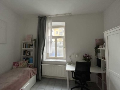 Gemütliches Apartment in Köln-Deutz - möbliert, zentral, uni-nah