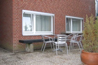 Möblierte Wohnung mit Terrasse in ruhiger Lage an Berufspendler (Zweitwohnung) zu vermieten.