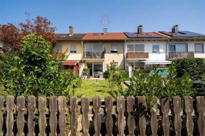 **Reihenmittelhaus in zentraler Lage mit Westterrasse**