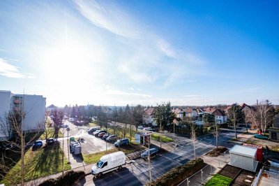 Komfortable Familienwohnung mit Weitblick. 2 Bäder, 2 Balkone, Fußbodenheizung, ...