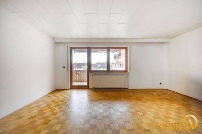 4% Rendite Kapitalanlage, Sofort frei, : 3,5 Zimmerwohnung mit Garage und Balkon in beliebter Lage