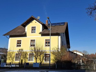 Mehrfamilienhaus mit Potential für Mietwohnung in Peißenberg