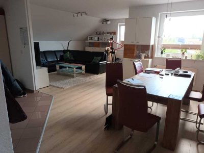 Attraktive und moderne 3-Zimmer-DG-Wohnung in BS-Ost