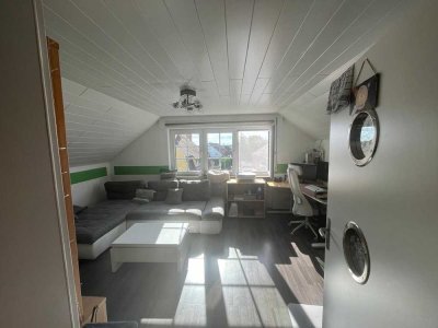 Helle 1,5 Zimmer Single Wohnung in Freiberg