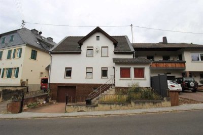 Schönes Einfamilienhaus in Schmidthachenbach !!!