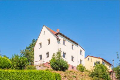 +Idyllisch gelegen: Einfamilienhaus in Hohenstein-Ernstthal - Ihr neues Zuhause mit Panoramablick!+