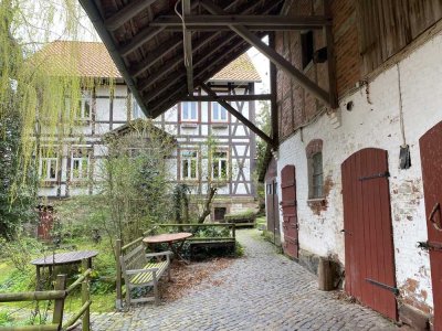 Romantische Hofstelle für Pferdehalter in Bördel Dransfeld mit Stallungen und Grünland