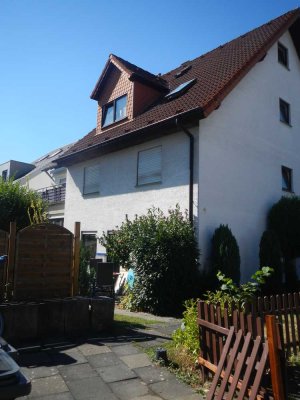 Zentral gelegene 2-Zimmer-Maisonette-Wohnung mit Loggia in Köln-Dellbrück