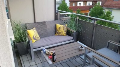 sehr gut geschnittene 2-Zimmer-Wohnung mit sonnigem Balkon