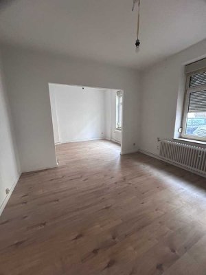 Helle 3-Zimmer-Wohnung im Erdgeschoss – Erstbezug nach Renovierung!