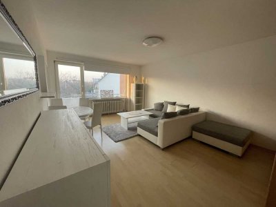 Stilvolle, geräumige und gepflegte 1-Zimmer-Wohnung mit Balkon in Ratingen