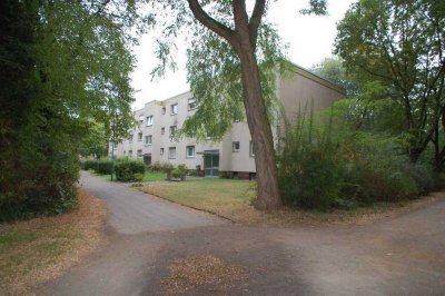 Helle Zweizimmerwohnung mit Balkon in Duisburg-Marxloh. Nur an Selbstzahler