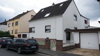 Geräumiges, günstiges und modernisiertes 9-Zimmer-Mehrfamilienhaus in Erlensee