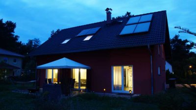 Wunderschönes Einfamilienhaus in ruhiger Lage am Wald mit sehr guter Verkehrs-Anbindung