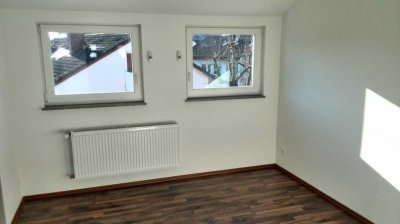 Sonnige, ruhige 2-Zi. Wohnung mit Gartenblick in Korntal (prov. frei)