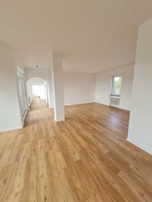 Freundliche 3-Zimmer-Wohnung mit Balkon und EBK in Flensburg