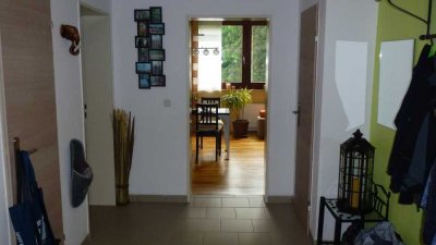 Geräumige 3 Zimmer Wohnung in schöner Lage (modernisiert)