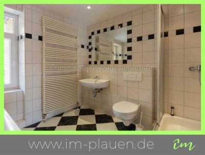 wohnen im Syratal nahe Stadtpark - 8m² Balkon - Bad mit Dusche u. Wanne - 2 Zimmerwohnung in Plauen