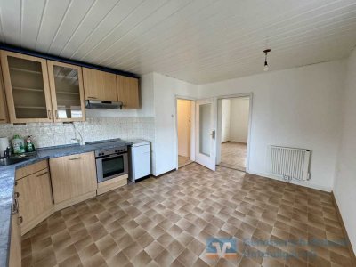 Helle 50 m² Wohnung mit EBK und Stellplatz in Ettringen – ideal für Singles oder Paare!