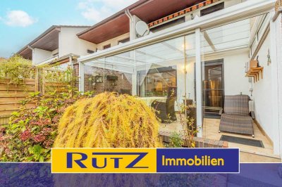 Delmenhorst-Stickgras | Modernisiertes Reihenmittelhaus mit Garage, Keller und überdachter Terrasse