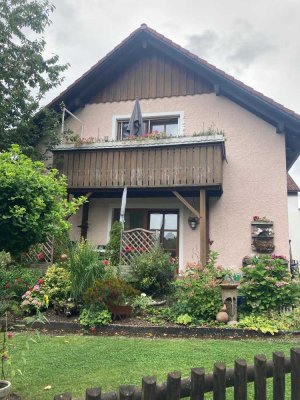 2,5-Zimmer-Wohnung mit Terrasse und Garten in Riedenburg im Altmühltal