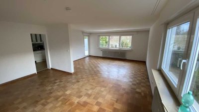 Hübsche 3,5-Zimmer-EG-Wohnung mit Garten und EBK in Filderstadt