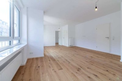 NEU MODERNISIERTE DACHGESCHOSSWOHNUNG IM GRÜNEN PARKVIERTEL VON NIPPES +PROVISIONSFREI+