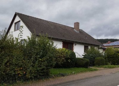 Einfamilienhaus in Alheim Heinebach