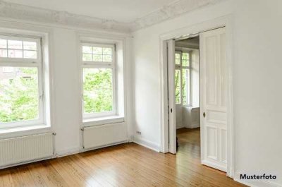 4-Zimmer-Wohnung mit Balkon - provisionsfrei