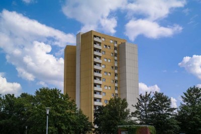 Exklusiv modernisierte 2-Zimmer-Wohnung mit herrlichem Blick über Wolfsburg