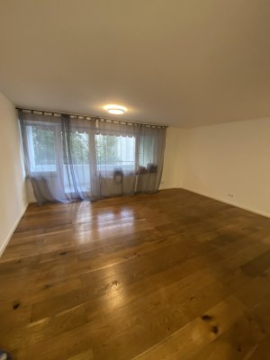 Stilvolle 1-Zimmer-Wohnung mit Balkon und EBK in Stuttgart