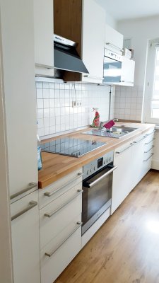 Voll Möblierte Wohnung 2 1/2 Zimmer In Duisburg zu Vermieten