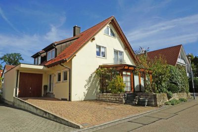 Traumhaftes Einfamilienhaus mit großzügigem Garten in bevorzugter, ruhiger Lage