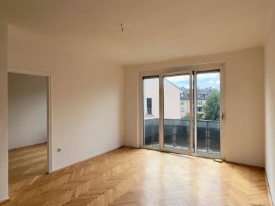 Provisionsfreie 4 Zimmer Wohnung mit Balkon und Parkplatz