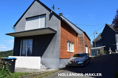 Schönes Haus mit Dachterrasse und Doppelgarage