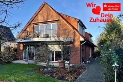 Traumhaftes Zweifamilienhaus - jung + energetisch