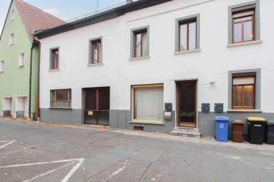 Charmantes Raumwunder in kleinem Wohnhaus - Maisonettewohnung in Innenstadtlage bei Höchstadt