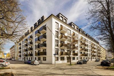 Stilvolle 2-Zimmer-Wohnung mit gehobener Innenausstattung mit Balkon und EBK in München Sendling