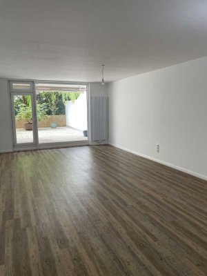 Exklusive 2-Zimmer-Erdgeschosswohnung mit gehobener Innenausstattung mit EBK in Laatzen