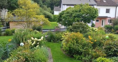 Möbiliertes RMH mit Garten in Wartenberg